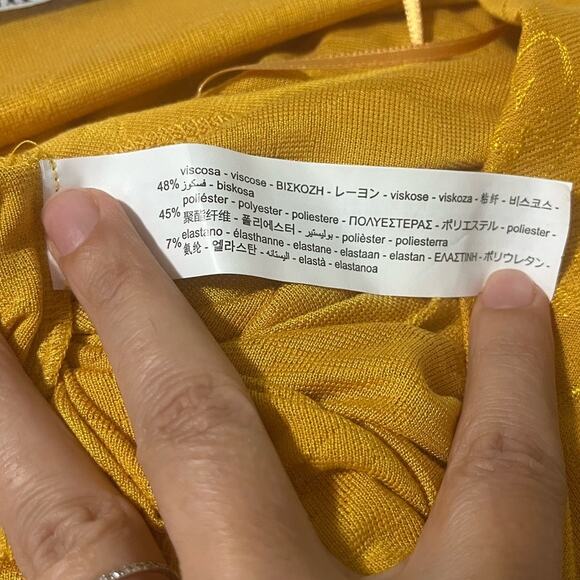 Zara Floral Jacquard Knotted Bodysuit Sz S in Gold Flowy Sleeves Snap Buttons - Picture 9 of 9